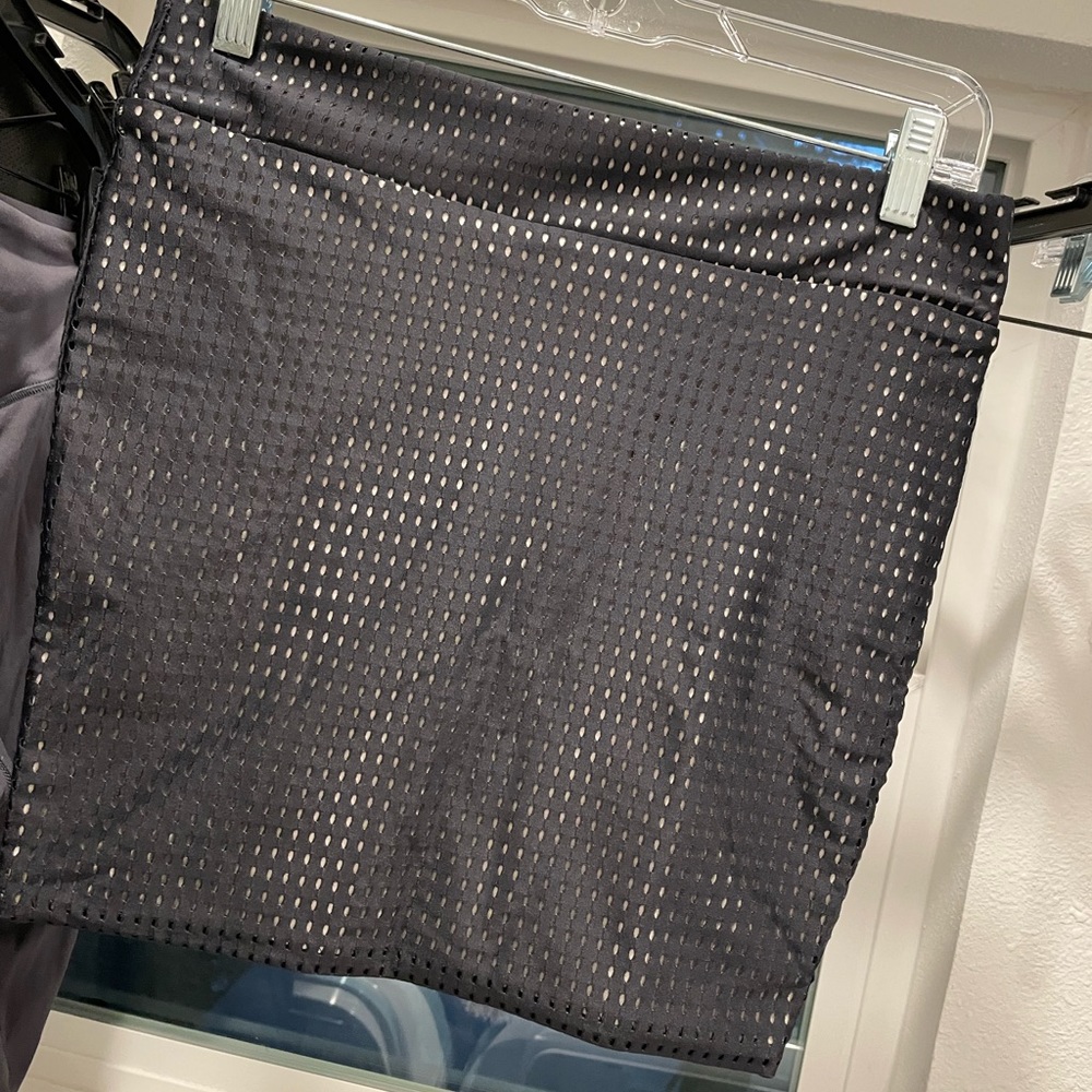 Acacia paia mesh skirt- black. Never worn, with tags